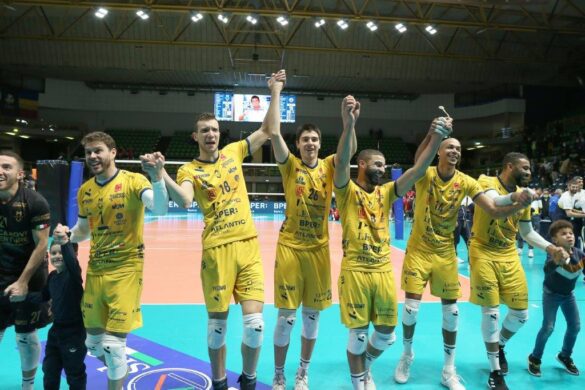 Modena - SMC Zalău - 3-0 (25-13, 25-14, 25-15) FOTO CEV